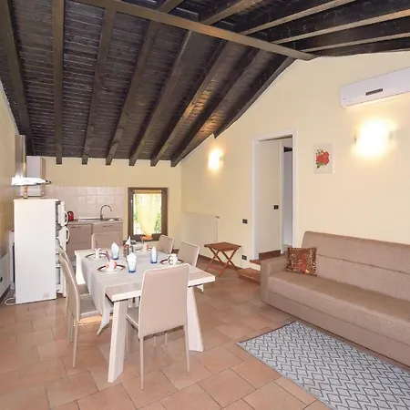Apartment App. Melograno 2 *
