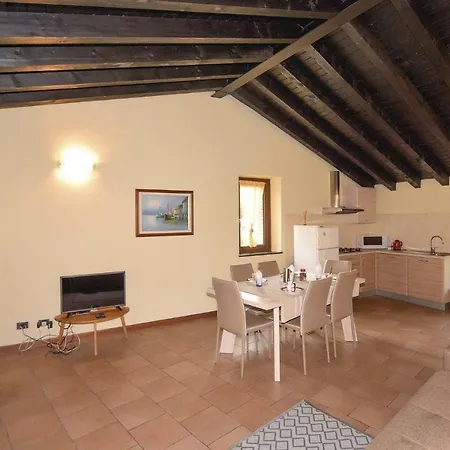 App. Melograno 2 Apartment Roe